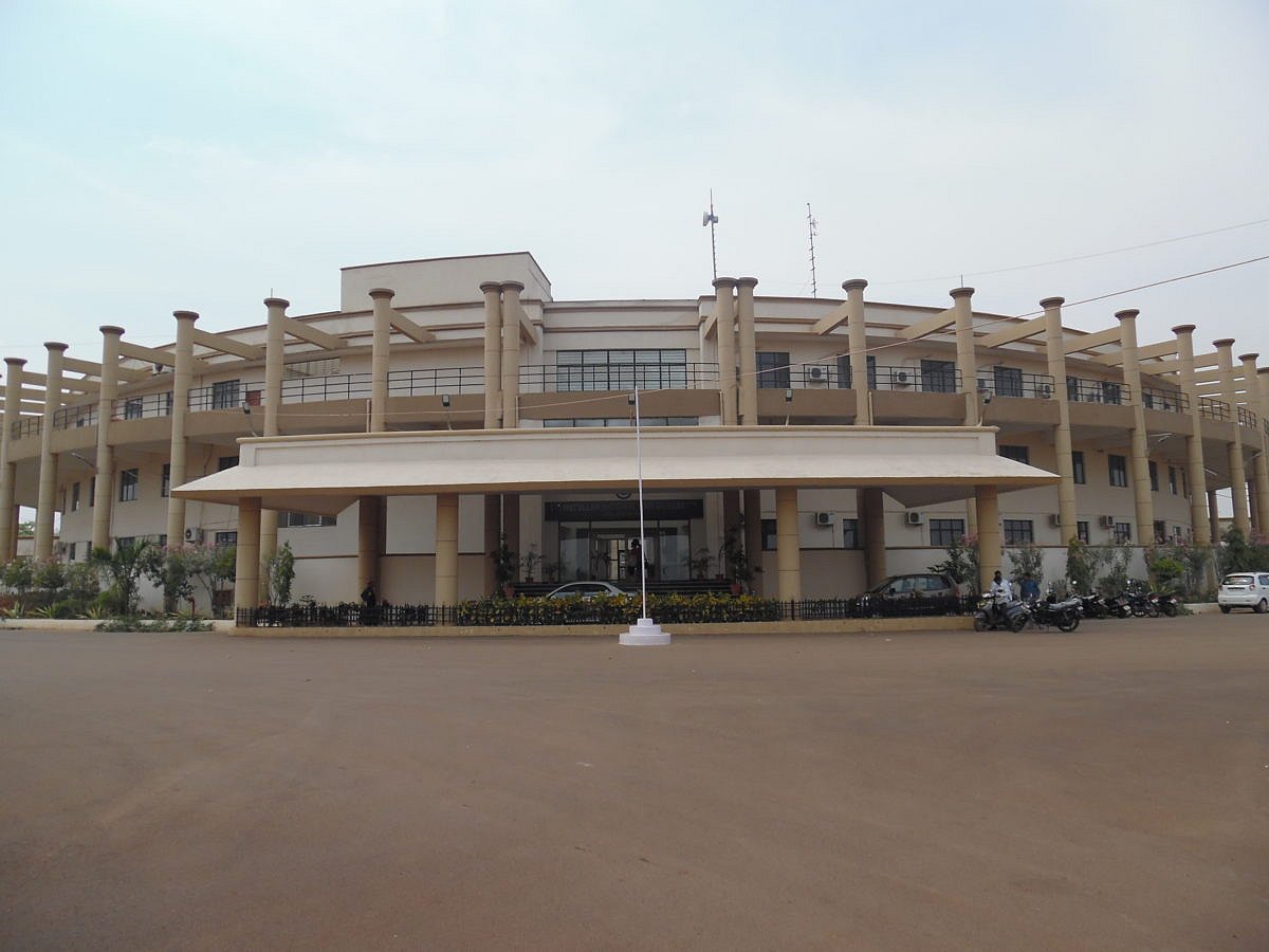 #RecTracker: HNLU places 44 students of 2017 batch, 18 picked up by state law ministry [Updated]