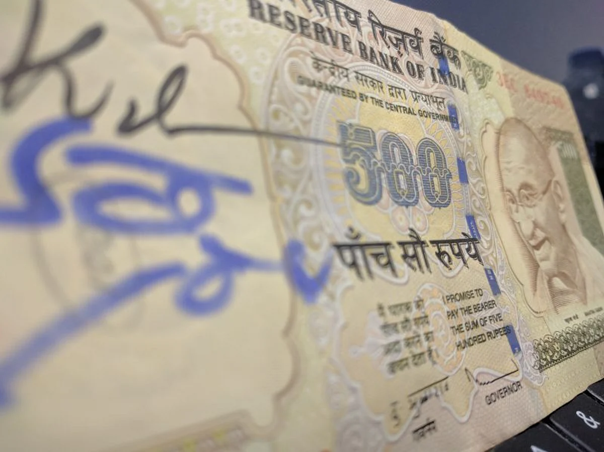 500 Rupee note