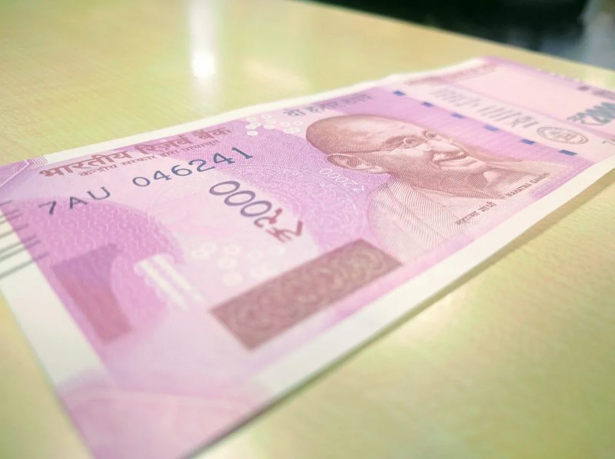 2,000 rupee note