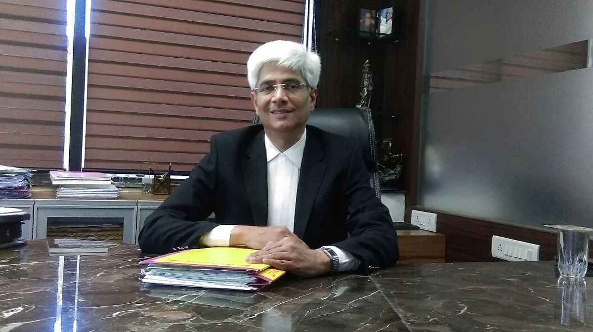 Lofty language to justify transfer of Justice Nikhil S Kariel would not heal bruised feelings of lawyers