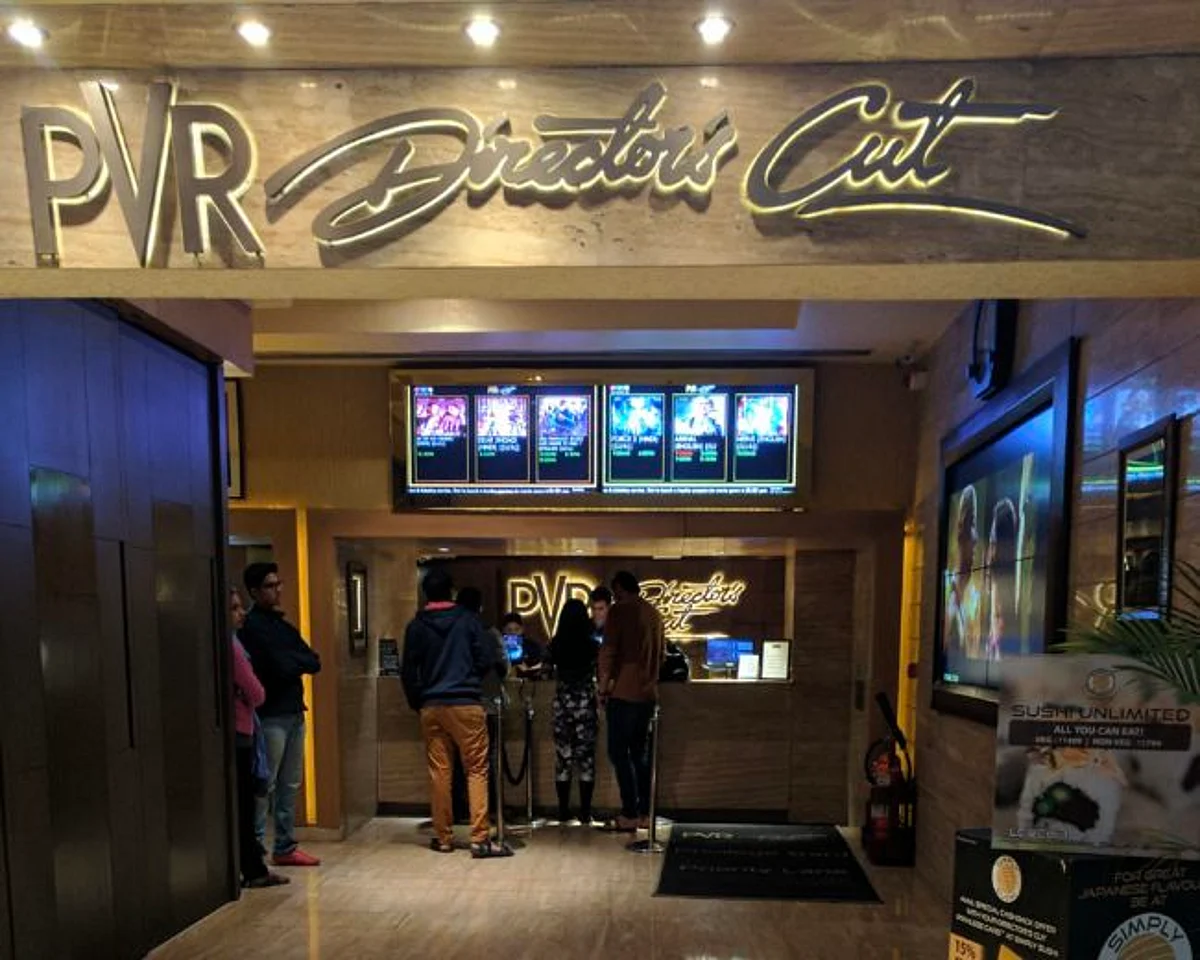 Tamil Nadu Government withdraws GO permitting 100% occupancy in film theatres amid COVID-19