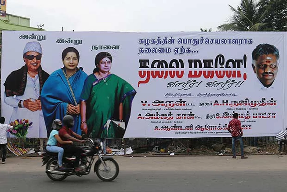 Madras HC bars political parties from erecting Banners, Hoardings (yet again)