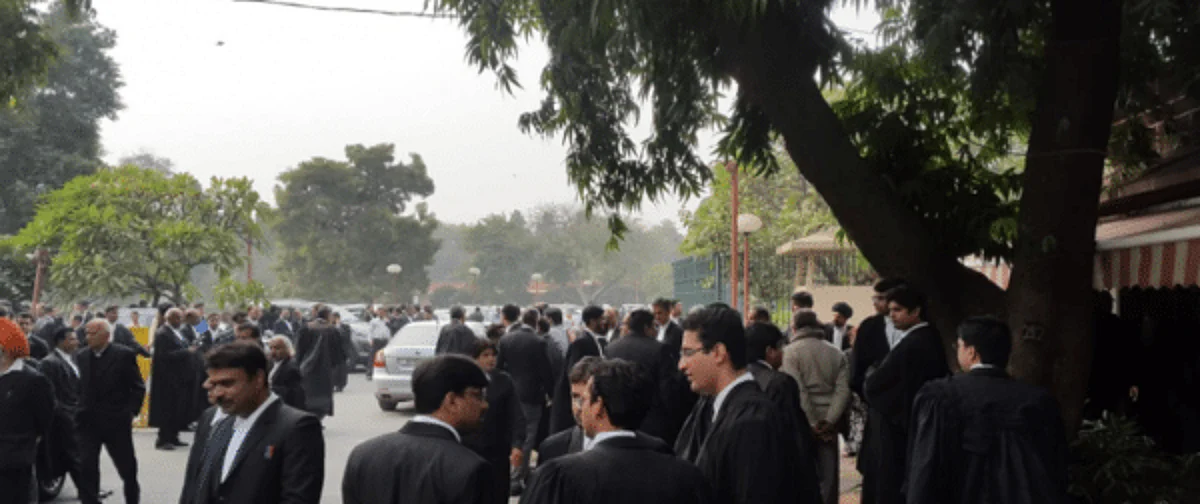 Some Advocates feel they are the only Champions of Causes, attribute Political Motives to Judges, SC