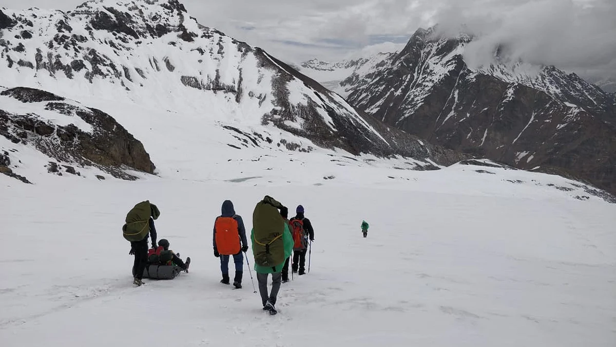 Trekking in the Himalayas: A lack of regulations and labour laws