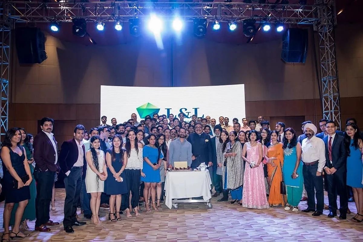L&L Partners inducts 50 freshers through Zoom call