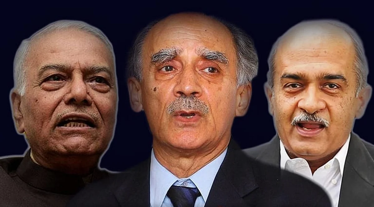 Rafale: Centre misled Court, Yashwant Sinha, Arun Shourie, Prashant Bhushan file Review Petition
