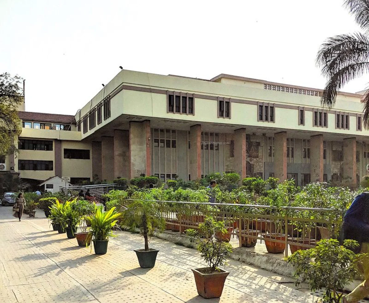 JNU Fee Hike Protest: Delhi HC asks JNU to file details of students protesting near Admin Block