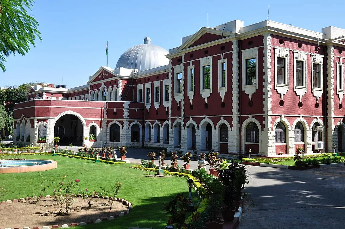 ब्रेकिंग: झारखंड उच्च न्यायालय ने एनएलएसआईयू को एनएलएटी के संचालन की चुनौती वाली याचिका को खारिज कर दिया