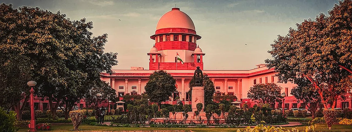 वरिष्ठ अधिवक्ता मनोनयन के बारे में शीर्ष अदालत के दिशा निर्देशों पर अमल के आवेदन के संबंध में एससी ने नोटिस जारी किए