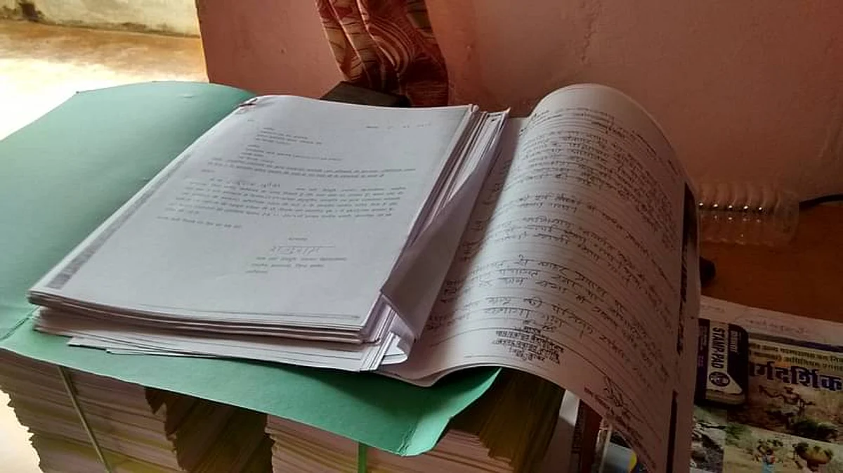 बंबई एचसी ने प्रशासनिक पक्ष पर न्यायालय प्रस्तुतीकरण के लिए ए4 आकार के पेपर के उपयोग की मांग वाली याचिका पर फैसला किया