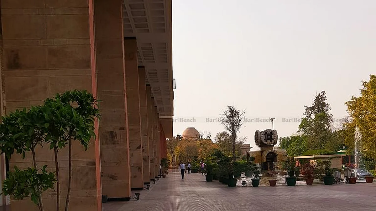 ब्रेकिंग: दिल्ली HC ने शारीरिक सुनवाई पर परिपत्र संशोधित किया, वकील अग्रिम सूचना के बाद वर्चुअल सुनवाई का विकल्प चुन सकते है