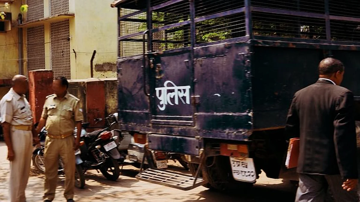 ದಾಳಿ ವೇಳೆ ಆರೋಪಿಗಳನ್ನು ಓಡಿ ಹಿಡಿಯಲಾಗದ ದಡೂತಿ ಪೊಲೀಸರ ಬಗ್ಗೆ ಪಂಜಾಬ್-ಹರ್ಯಾಣ ಹೈಕೋರ್ಟ್ ಹೇಳಿದ್ದೇನು?