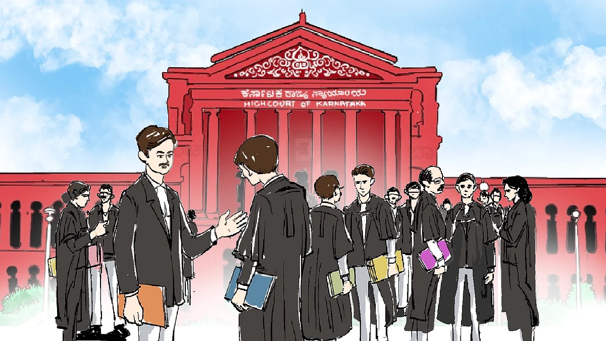Karnataka High Court with lawyers