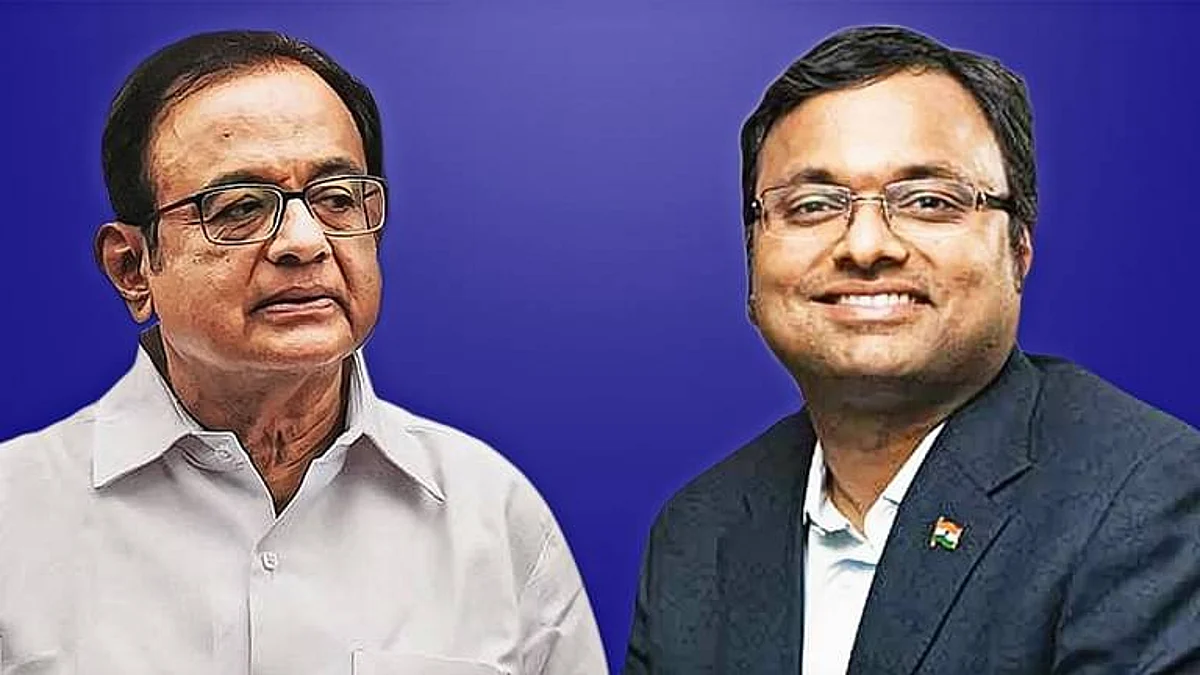 ಐಎನ್ಕ್ಸ್ ಮೀಡಿಯಾ ಪ್ರಕರಣ: ಕಾಂಗ್ರೆಸ್ ಹಿರಿಯ ನಾಯಕ ಚಿದಂಬರಂ, ಪುತ್ರ ಕಾರ್ತಿಗೆ ದೆಹಲಿ ನ್ಯಾಯಾಲಯದಿಂದ ಸಮನ್ಸ್
