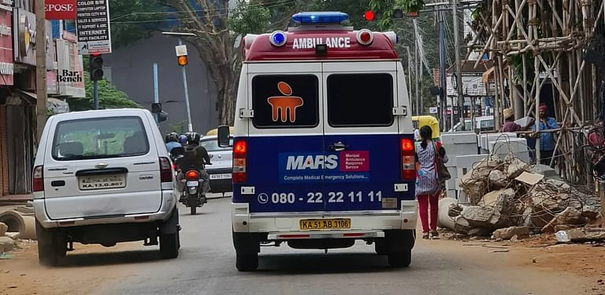 ವೈದ್ಯಕೀಯ ತುರ್ತು ಪರಿಸ್ಥಿತಿಗಳಲ್ಲಿ ವಿಳಂಬ ಧೋರಣೆಯನ್ನು ಎಂದಿಗೂ ಕ್ಷಮಿಸಲಾಗದು: ಮದ್ರಾಸ್ ಹೈಕೋರ್ಟ್