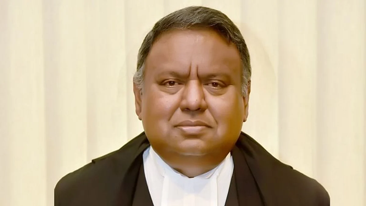 ಯಾವುದಾದರೂ ಸಂಗತಿ ಜನಪ್ರಿಯವಲ್ಲ ಎಂದರೆ ಅದನ್ನು ಹಿಂಪಡೆಯಿರಿ; ಅದುವೇ ನೈಜ ಮುತ್ಸದ್ದಿತನ: ತ್ರಿಪುರ ಸಿಜೆ