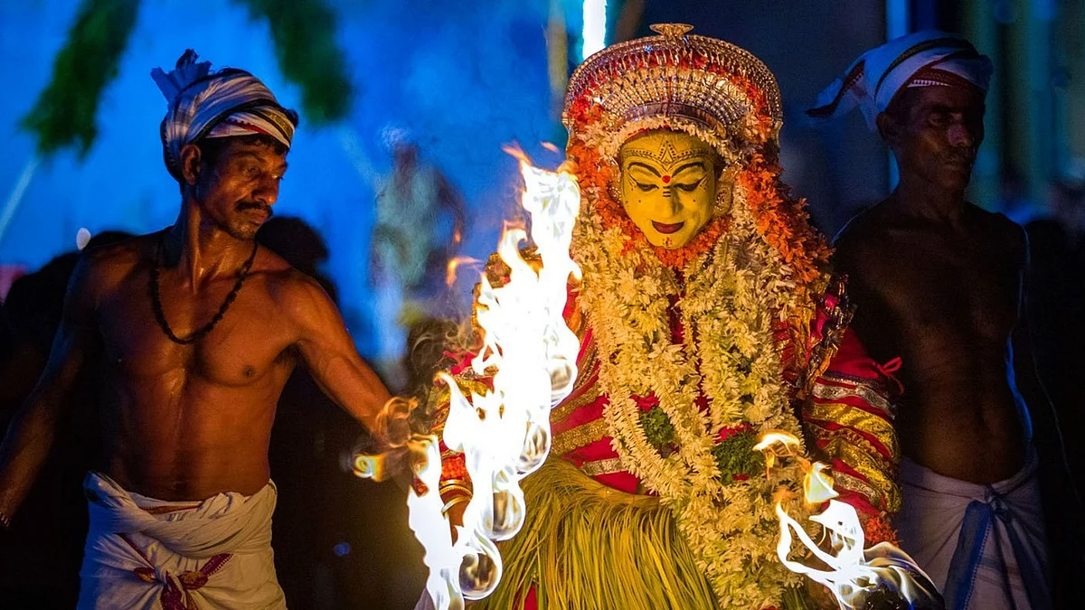 ಕೋಲ ಕಟ್ಟುವ ವ್ಯಕ್ತಿಗೆ ಜಾತಿ ನಿಂದನೆ: ಜ್ಯೋತಿಷಿಗೆ ಜಾಮೀನು ನಿರಾಕರಿಸಿದ ಪುತ್ತೂರು ನ್ಯಾಯಾಲಯ