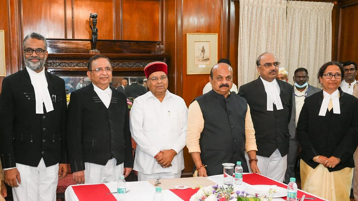 ಸೇವೆ ಕಾಯಂ: ಮೂವರು ಕರ್ನಾಟಕ ಹೈಕೋರ್ಟ್ ನ್ಯಾಯಮೂರ್ತಿಗಳಿಂದ ಪ್ರಮಾಣ ವಚನ ಸ್ವೀಕಾರ