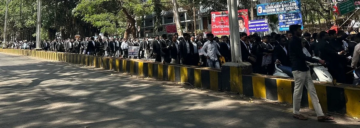 Adovcates protest, Belagavi