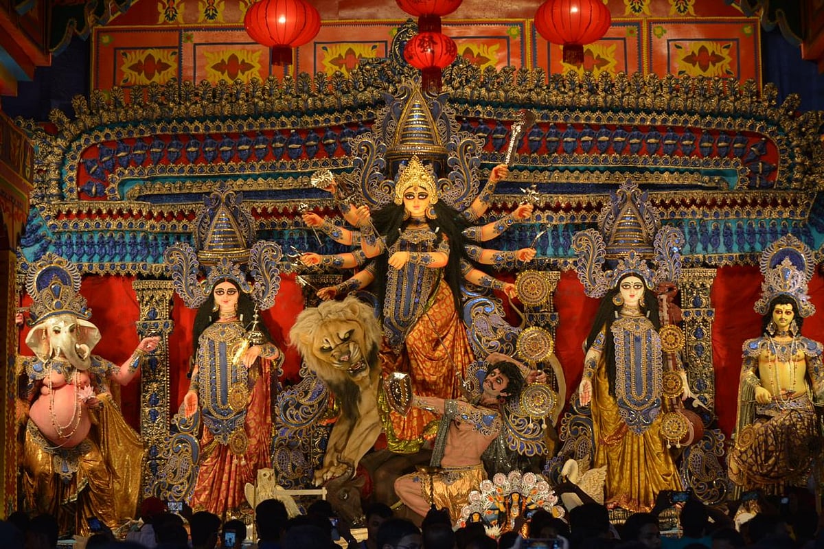 sc to decide on wb's discretionary power to grant fund-Durga Puja Com'tee