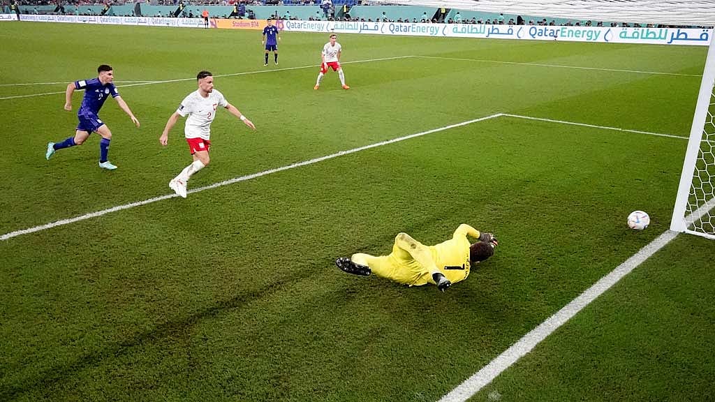 পোলিশদের উড়িয়ে গ্রুপ চ্যাম্পিয়ন আর্জেন্টিনা