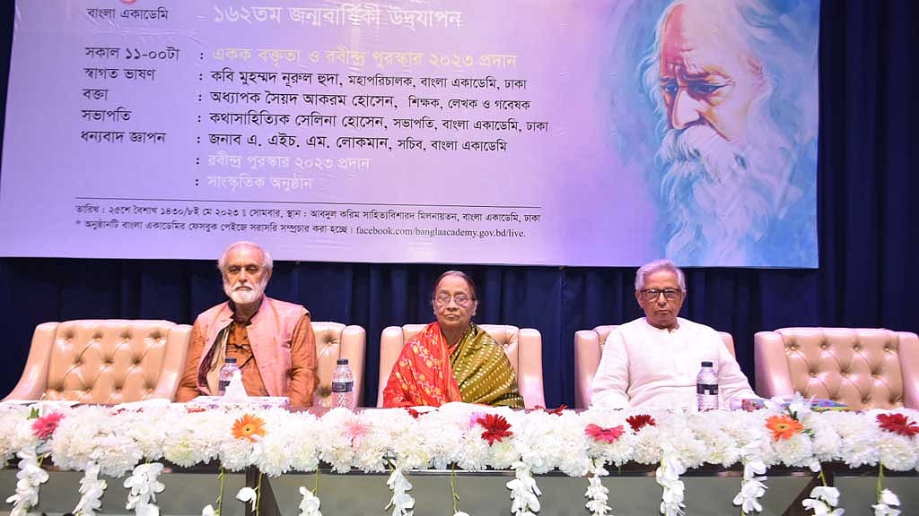 &lsquo;রবীন্দ্র পুরস্কার&rsquo; পেলেন শিল্পী শীলা মোমেন