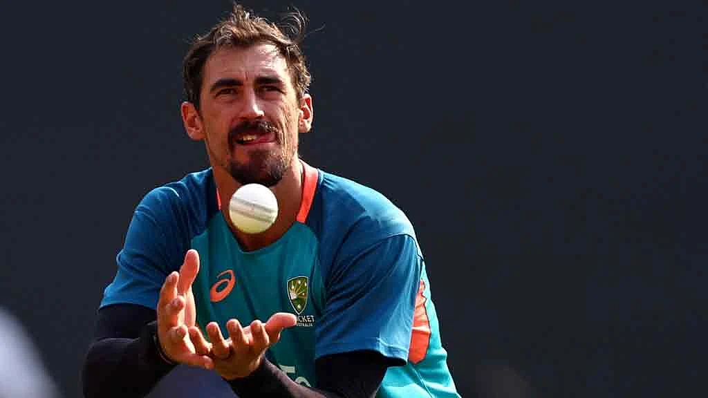 <div class="paragraphs"><p>মিচেল স্টার্ক</p></div>