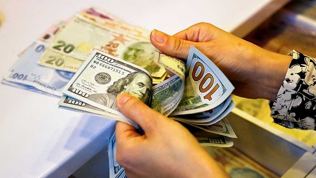Bangladesh Bank opens investigation into dozens of banks for dollar trading at high prices - Vimarsana News