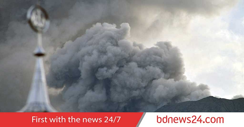 Indonesia's Marapi volcano eruption leaves 22 dead; one still missing - Vimarsana News