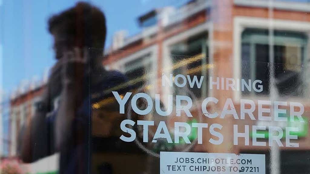 US labour market shows strength amid surge in payrolls gains - Vimarsana News