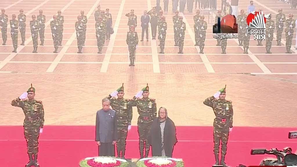 Bangladesh pays tribute to martyred intellectuals - Vimarsana News