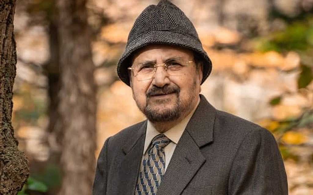 <div class="paragraphs"><p>আজিজুর রহমান</p></div>