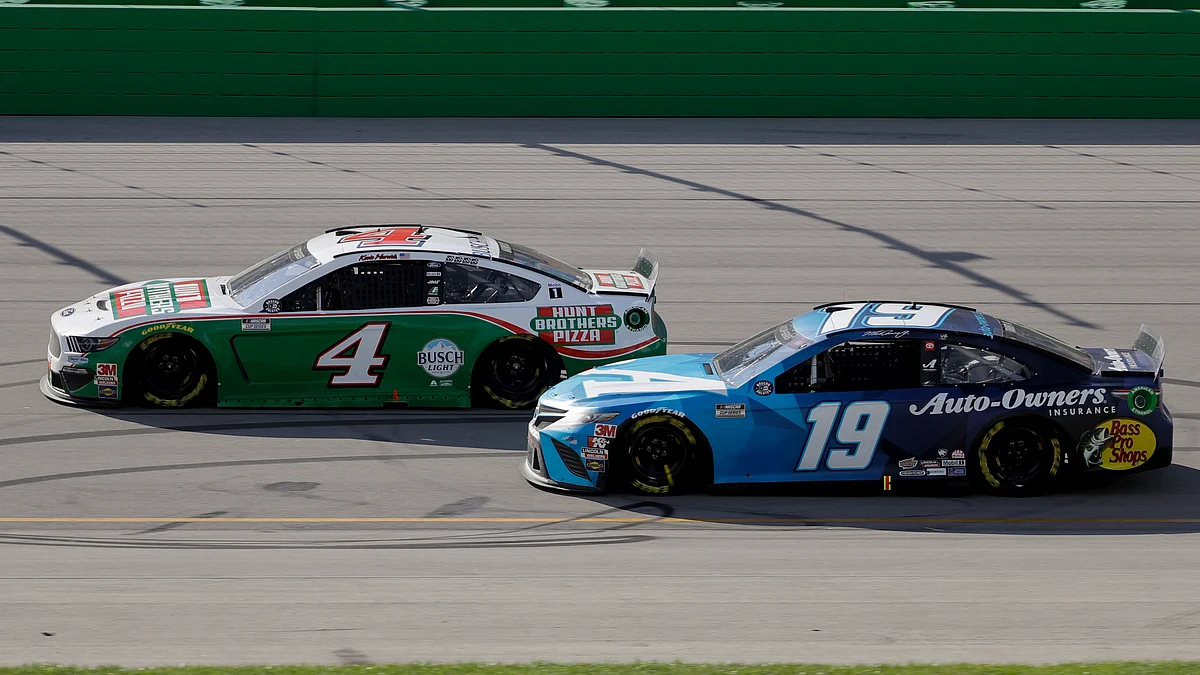 Thursday Night NASCAR: The Eckel 4 pick the Super Start Batteries 400 where Kevin Harvick is the favorite