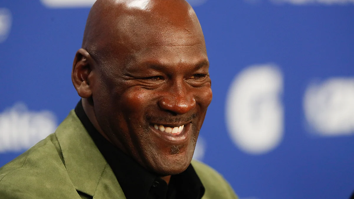 Sports betting partnerships reach a fevered pitch as Michael Jordan invests in Draft Kings — Mims talks opportunities