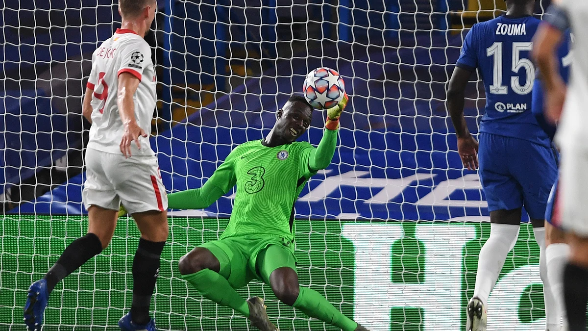 In Saturday's Premier League matchup between Manchester United and Chelsea, Andrew Chase is looking for offense to reign