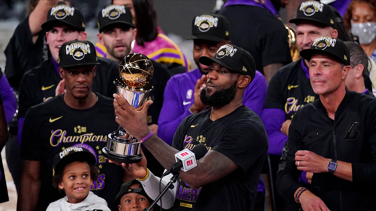 Los Angeles Lakers, led by LeBron James, run past Heat for 17th NBA championship