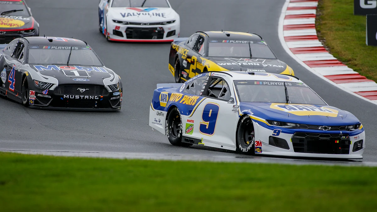 With Kyle Busch out, who will be the new NASCAR Cup Champ? The Eckel 4 pick Sunday's Hollywood Casino 400