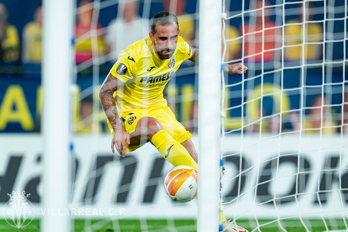 Early Thursday Europa League Picks From Miller Arsenal Vs Benfica And Villarreal Vs Red Bull Salzburg