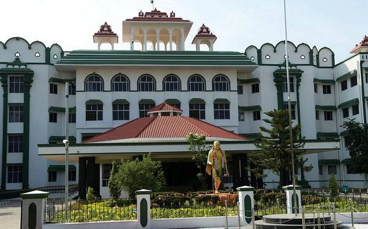 அவகாசம் தர முடியாது: மதுரை எய்ம்ஸ் வழக்கில் மத்திய அரசுக்கு நீதிமன்றம் உத்தரவு!