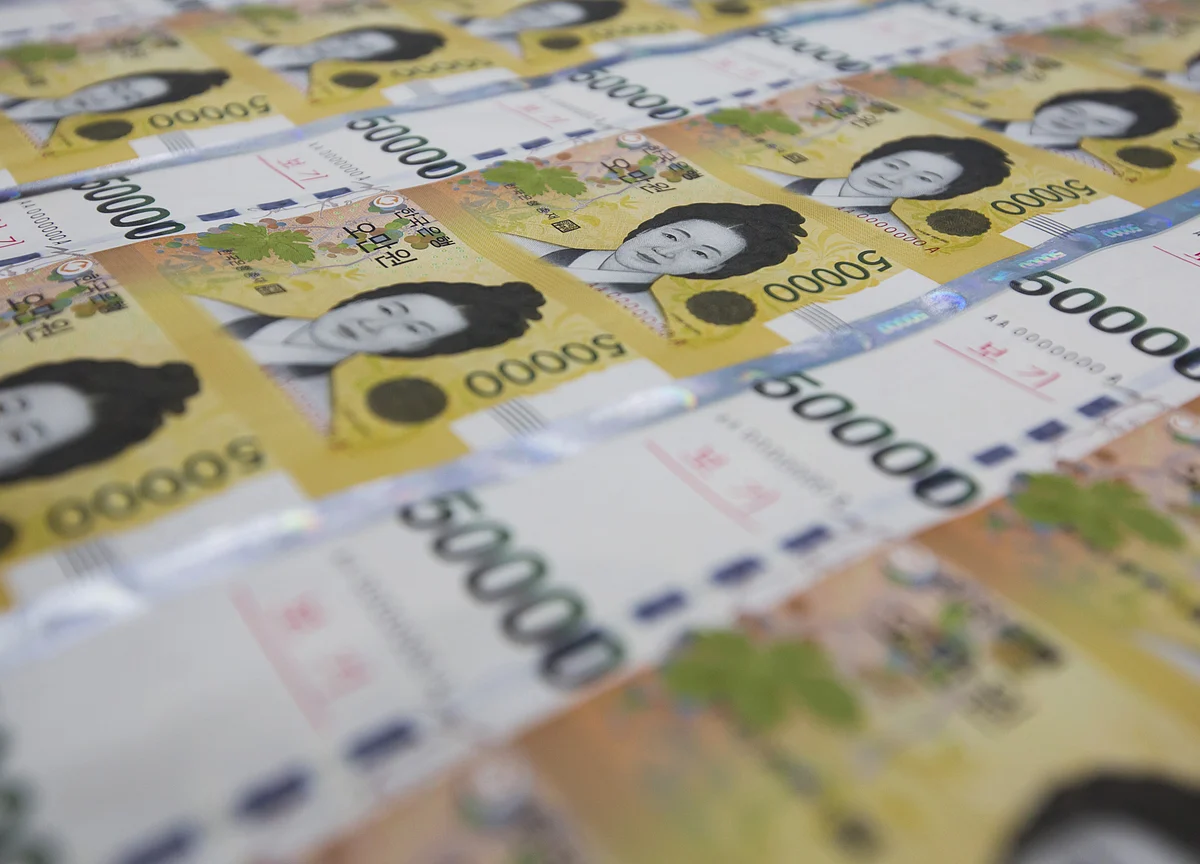 Korea Leads Slide as Emerging Asia Caught in Trade, FX Crossfire