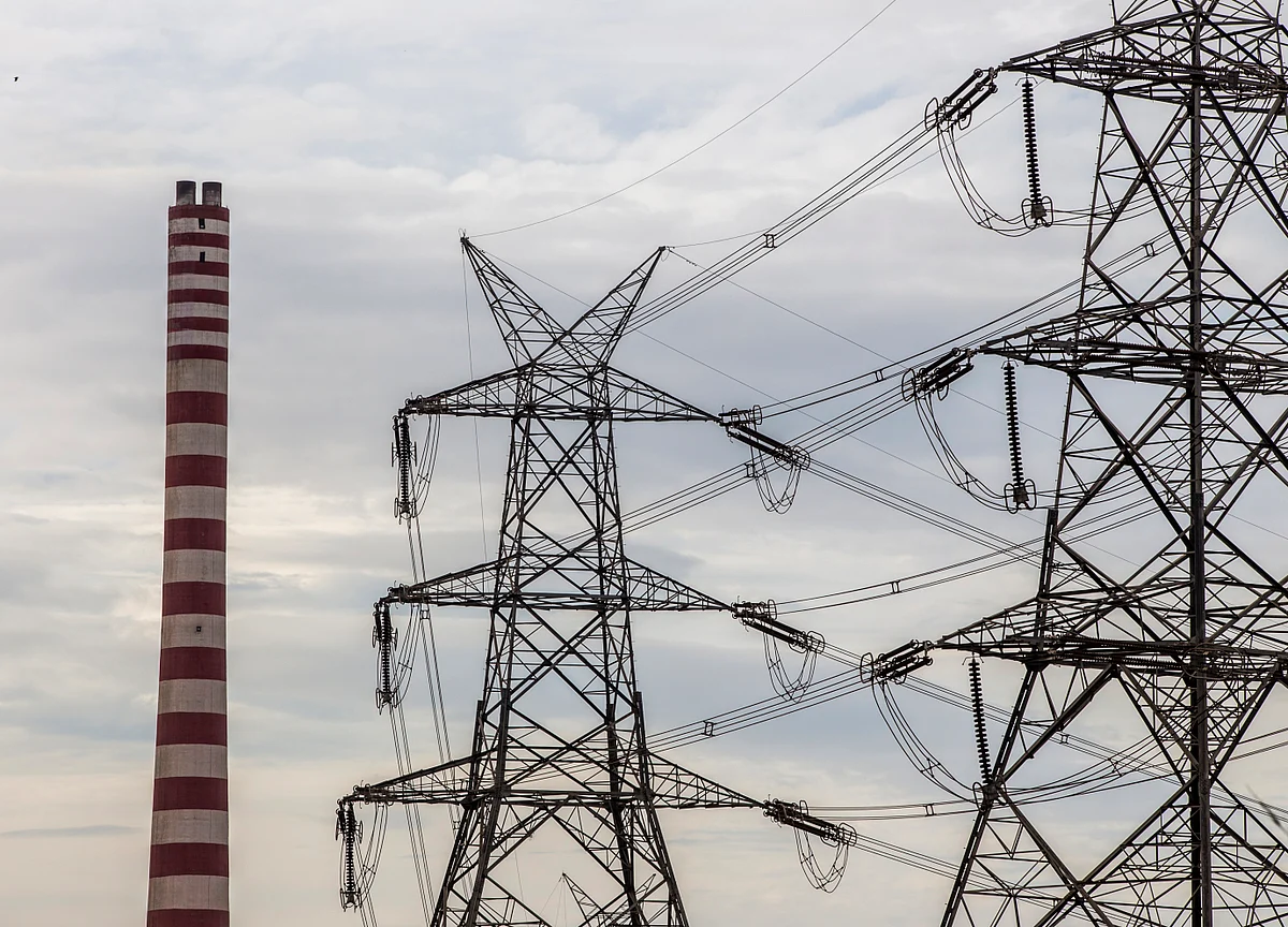 CARE Revises Ratings On Sasan Power; Reliance Power Disagrees