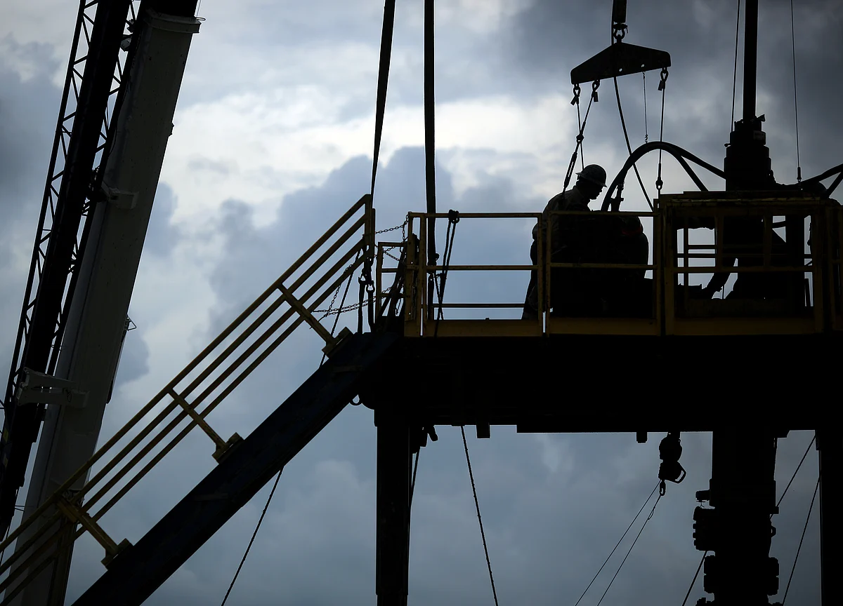 Texas Refiners Rush to Fix Leaks, Burst Pipes After Storm