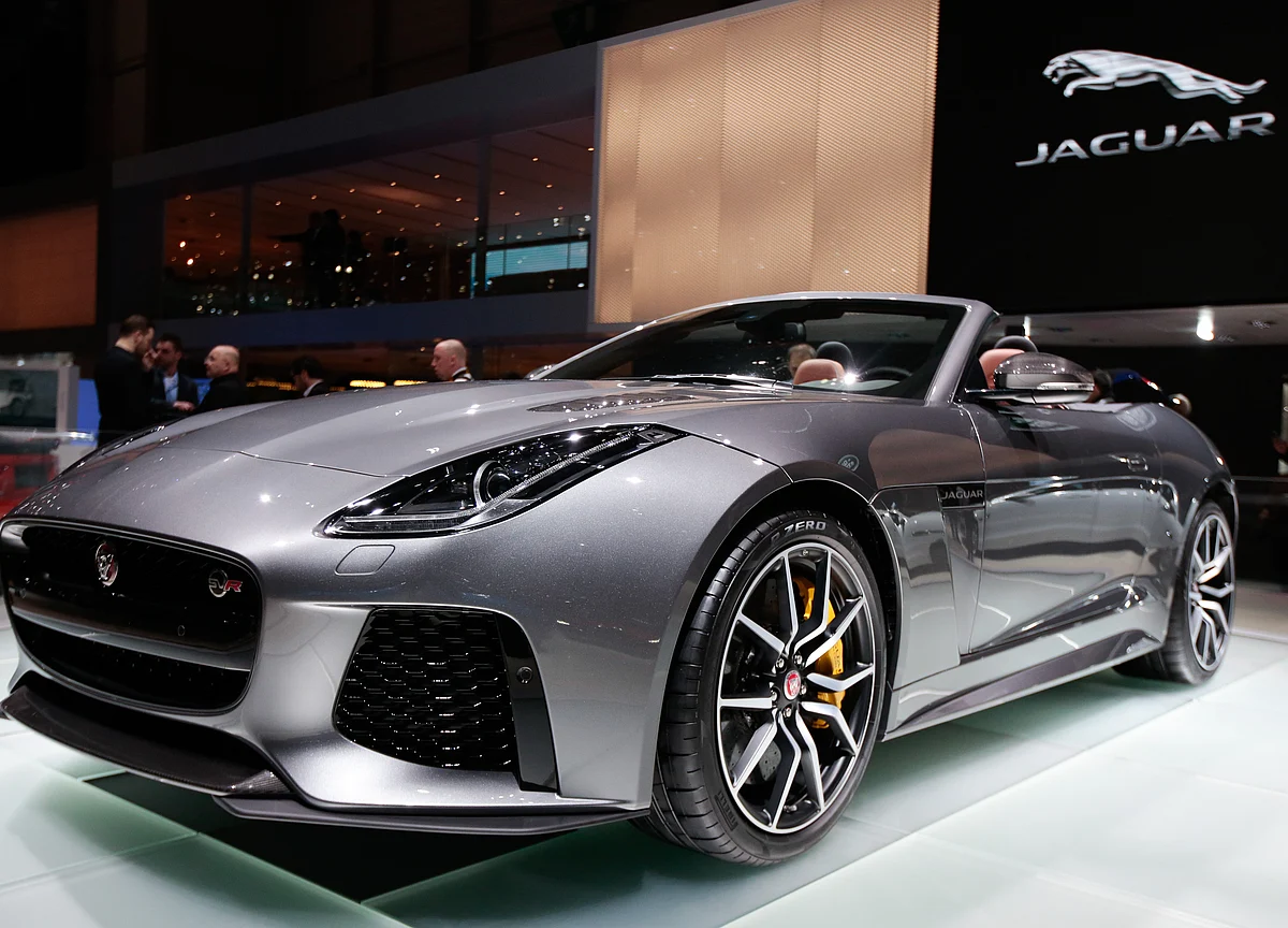 Moody’s Downgrades Tata Motors Rating Due To JLR Woes