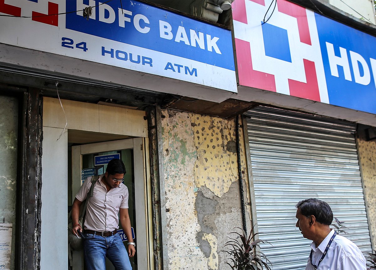 Hdfc Bank Q1 Results 2019 Hdfc Bank S Profit Jumps Even As
