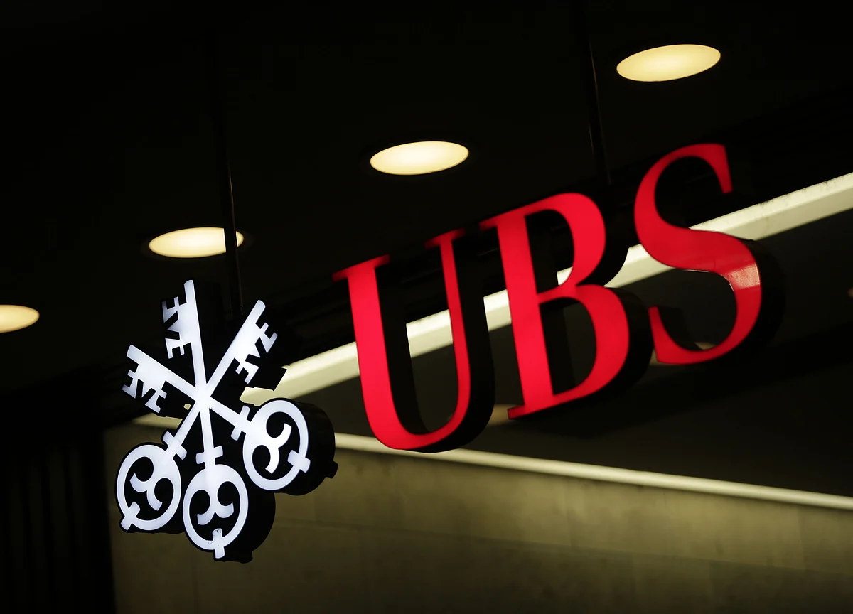 UBS Whistle-Blower Hunts Trillions Hidden in Treasure Isles