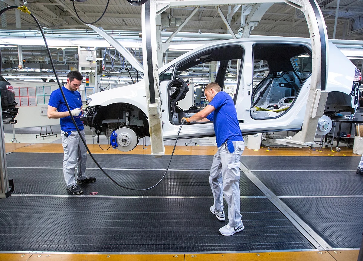 EU Offers to Cut Tariffs on U.S. Cars, Boosting European Auto Stocks
