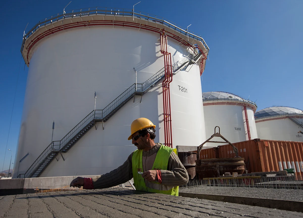 Oil Markets Have Got Ahead of Themselves, Trader Vitol Says
