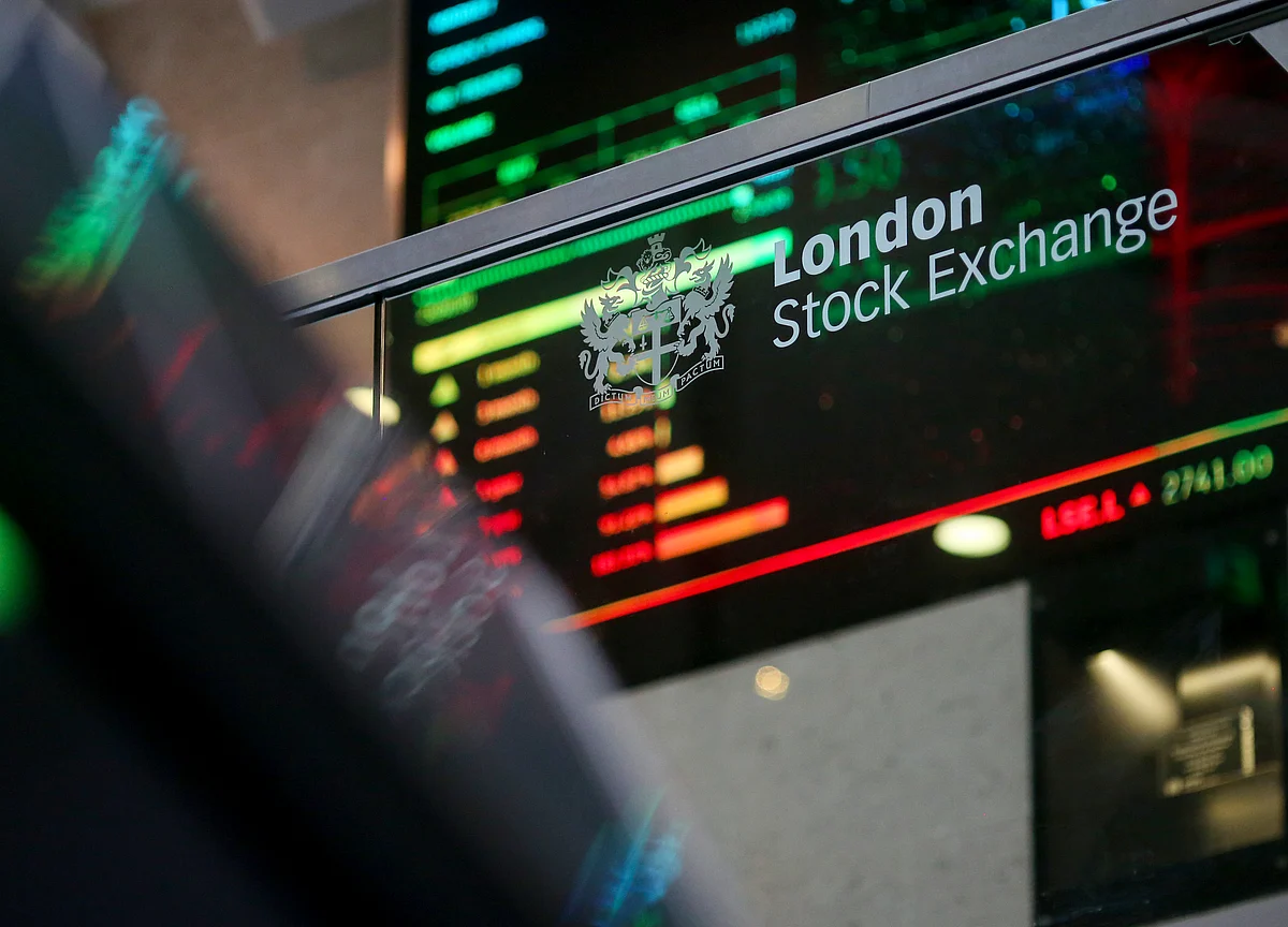 The Man Behind an Audacious Bid for the London Stock Exchange Isn't Giving Up