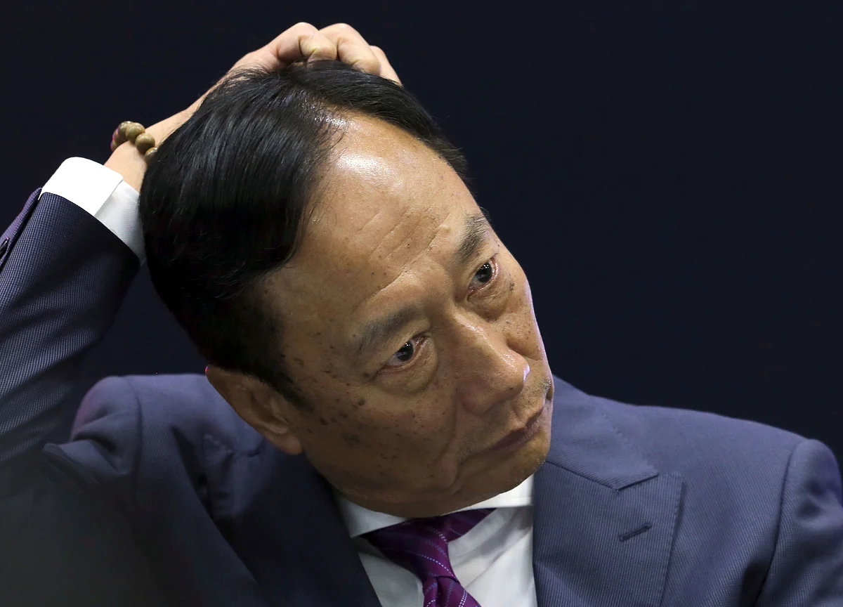 Foxconn Billionaire Terry Gou Drops Taiwan Presidential Bid