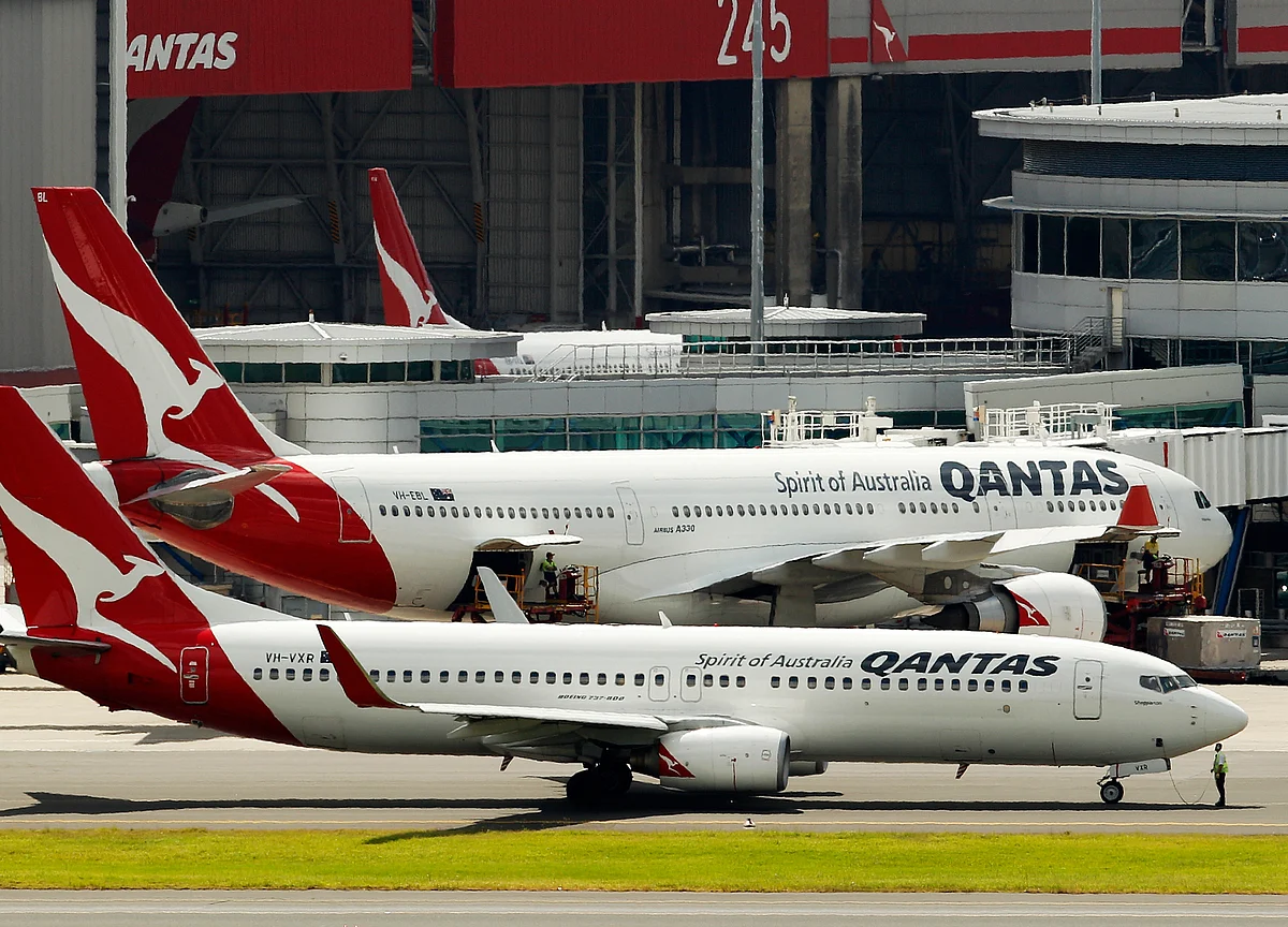 Inadequate Plane Cleaning May Have Exposed Flyers to Virus
